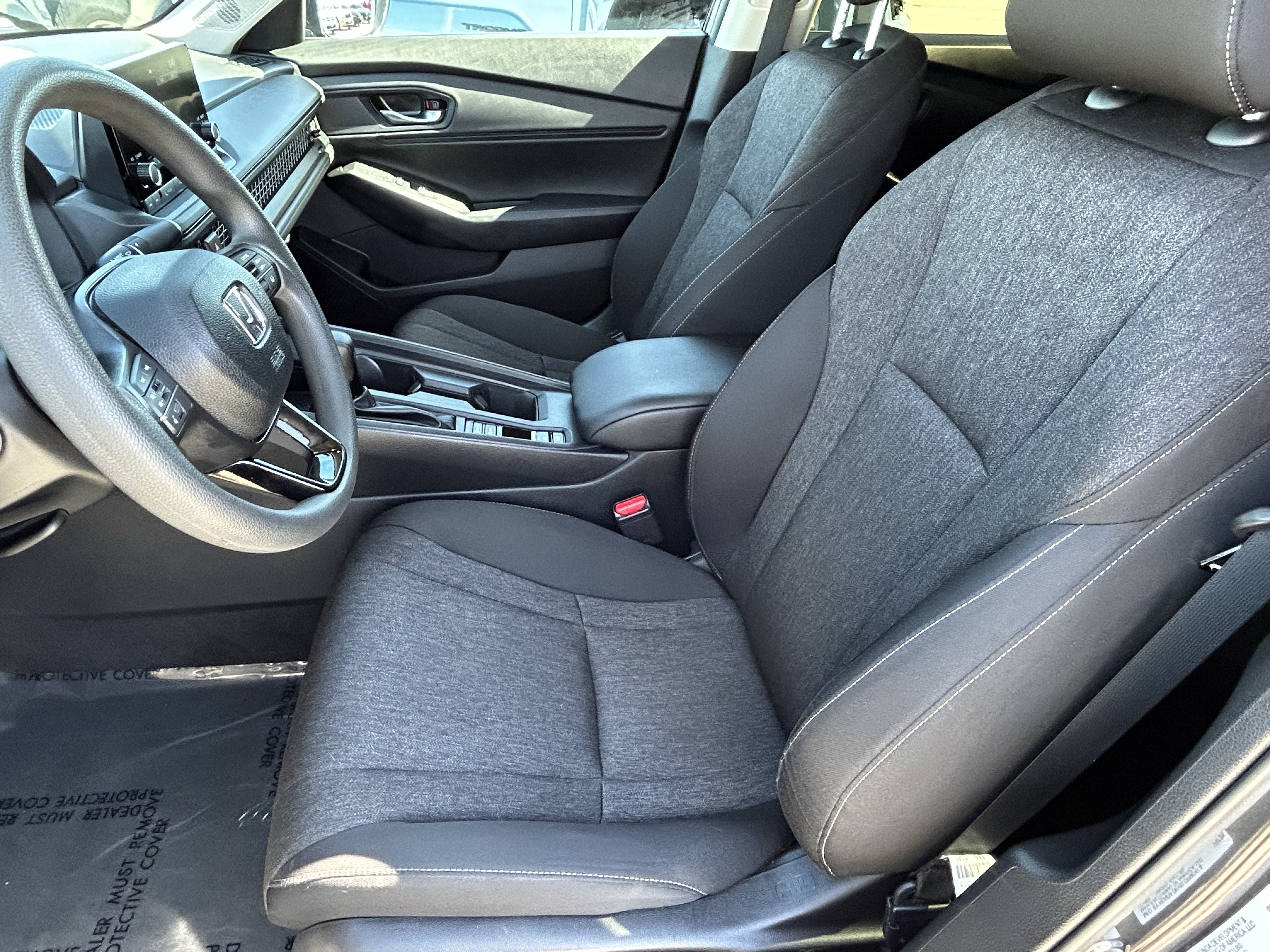 Used 2025 Honda Accord SE image 15