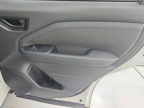 Certified 2025 Subaru Forester Premium AWD/4WD image 27