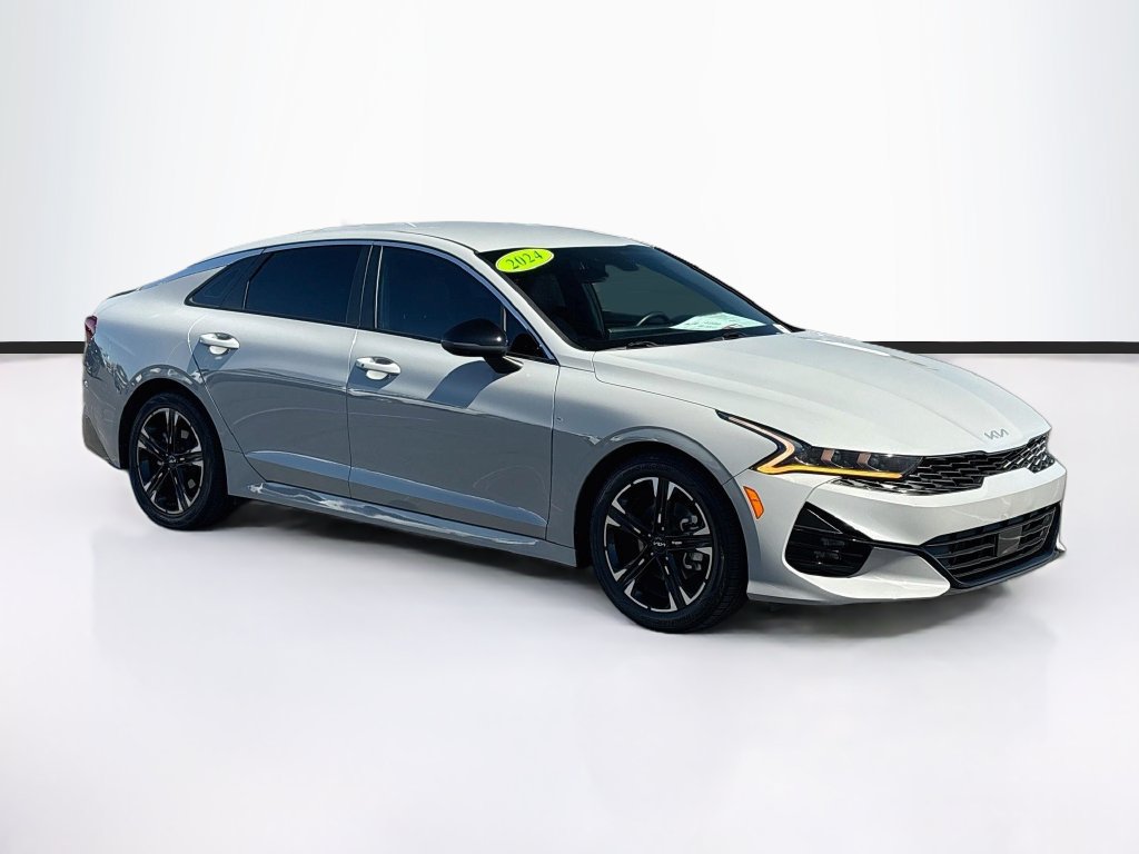 Used 2024 Kia K5 GT-Line w/ GT-Line Premium Package FWD image 3