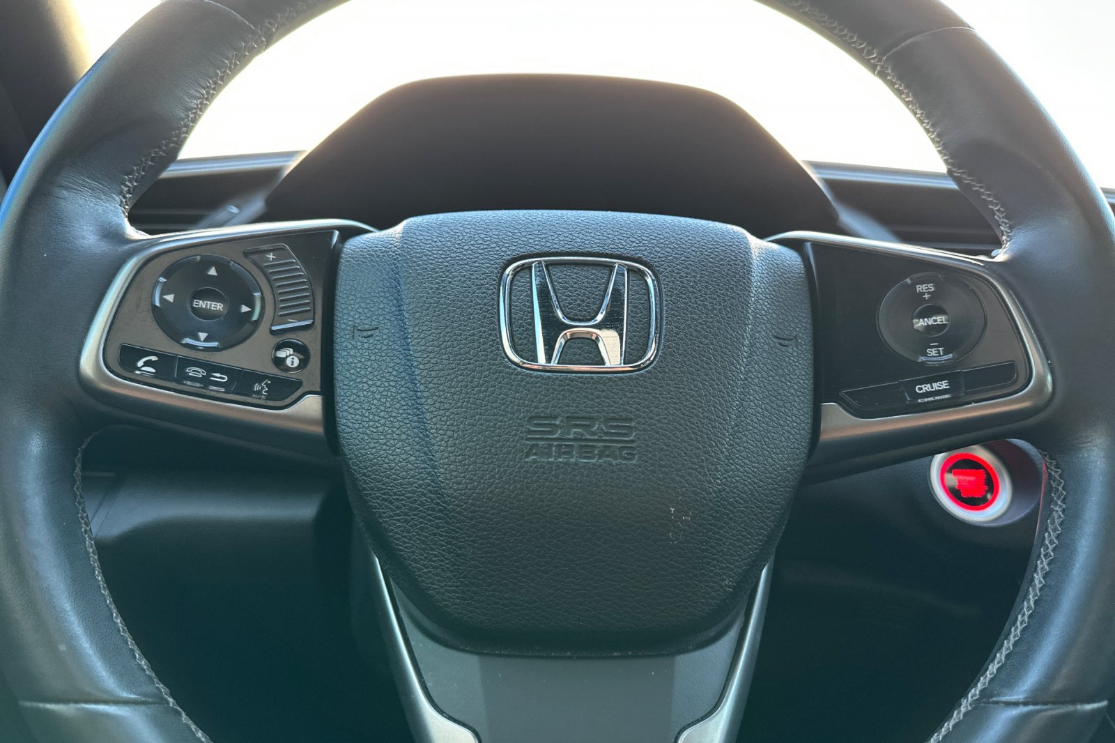 Used 2017 Honda Civic EX-L image 32