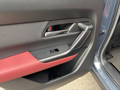 Used 2025 MAZDA CX-50 2.5 Hybrid w/ Weather Package image 8