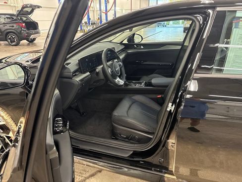 Certified 2025 Kia K5 EX FWD image 18