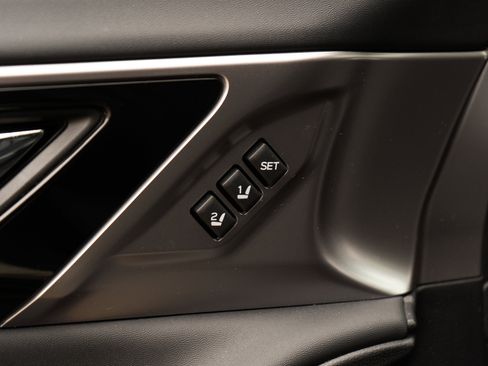 Used 2023 Subaru Outback Limited image 36