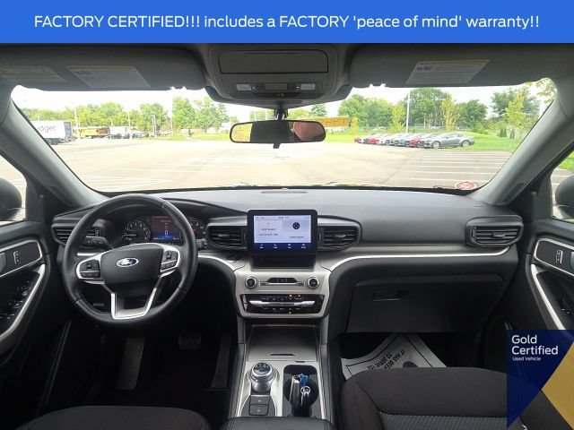 Used 2024 Ford Explorer XLT AWD/4WD image 24