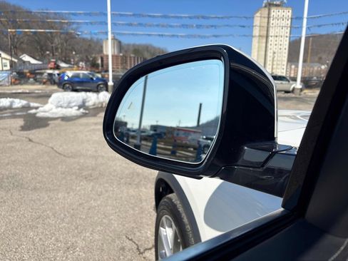 Used 2019 BMW X5 xDrive40i w/ Premium Package 2 image 11