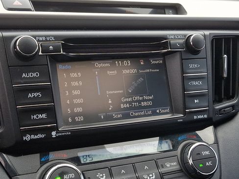 Used 2016 Toyota RAV4 XLE image 17