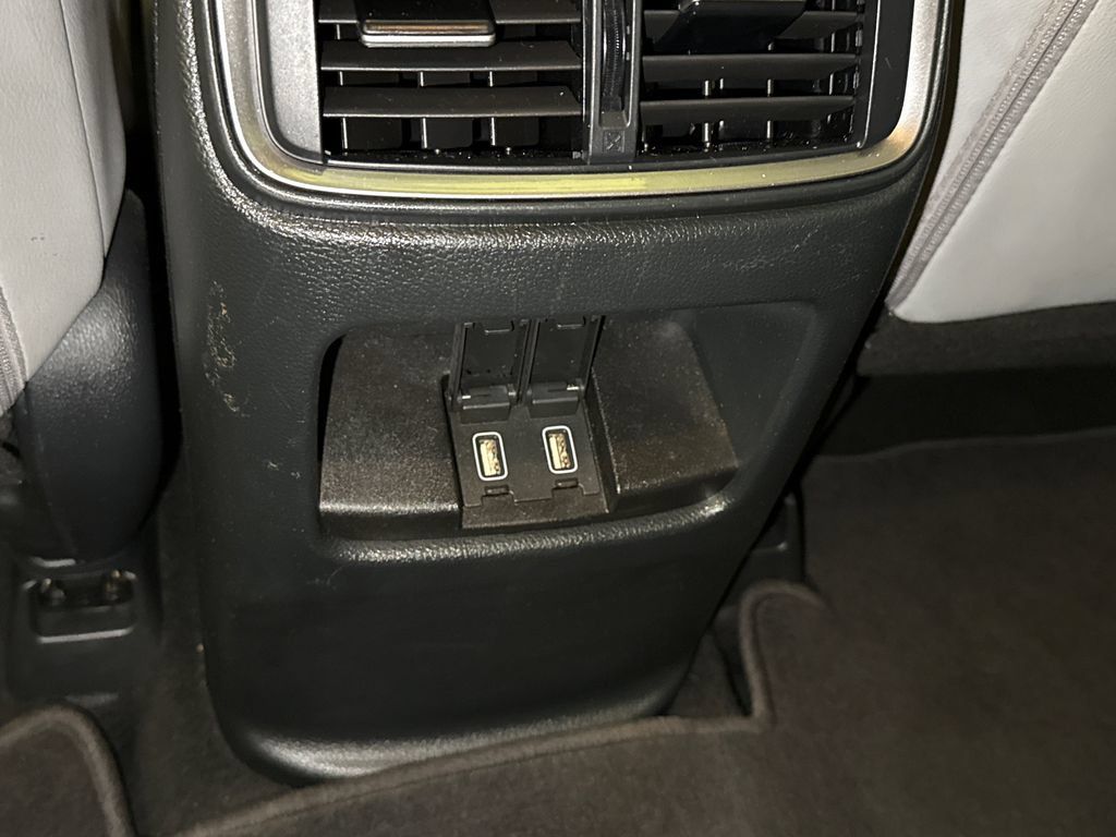 Used 2022 Honda CR-V Touring image 19