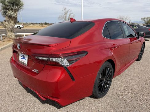 Used 2024 Toyota Camry XSE image 5