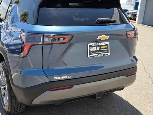 Certified 2026 Chevrolet Equinox LT FWD image 5
