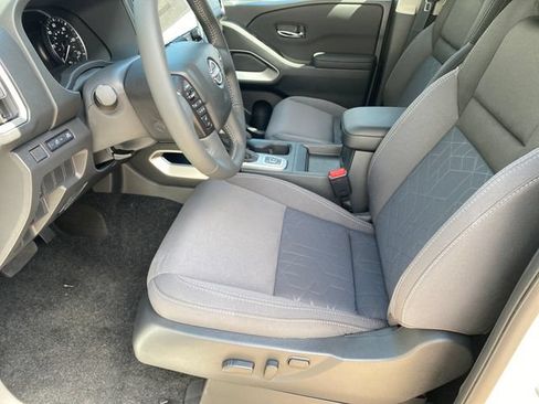 New 2026 Nissan Frontier SV w/ All-Weather Content Package AWD/4WD image 10