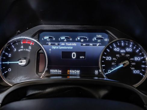 Used 2021 Ford F250 Lariat w/ Lariat Ultimate Package AWD/4WD image 19