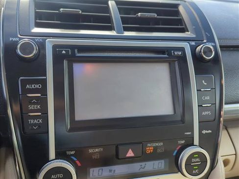 Used 2012 Toyota Camry XLE w/ Convenience Pkg FWD image 20