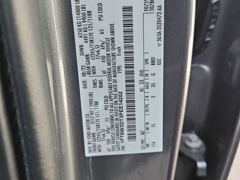 Used 2023 Ford F350 XL w/ 360-Degree Camera Package image 28