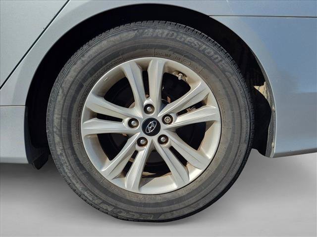 Used 2014 Hyundai Sonata GLS w/ Popular Equipment Group 2 FWD image 14