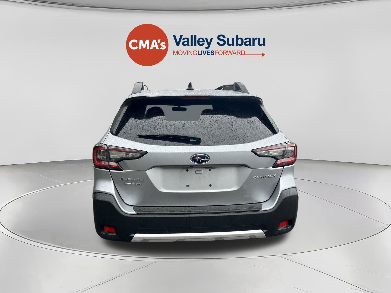 Used 2025 Subaru Outback Limited AWD/4WD image 4