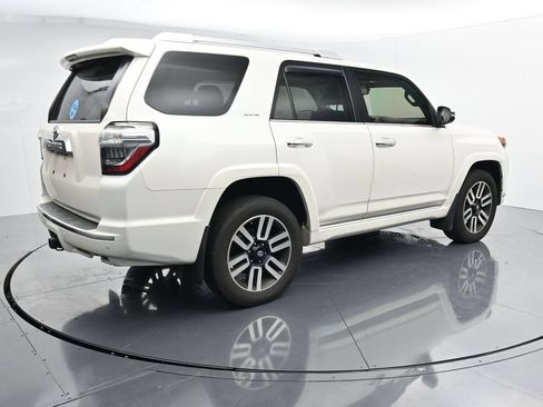 Used 2019 Toyota 4Runner Limited AWD/4WD image 8