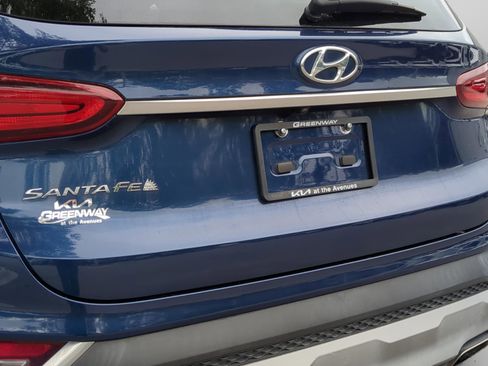 Used 2020 Hyundai Santa Fe SE FWD image 28