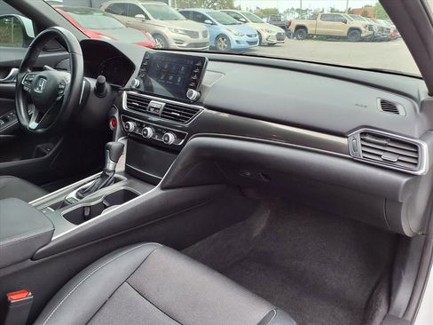 Used 2020 Honda Accord Sport image 11