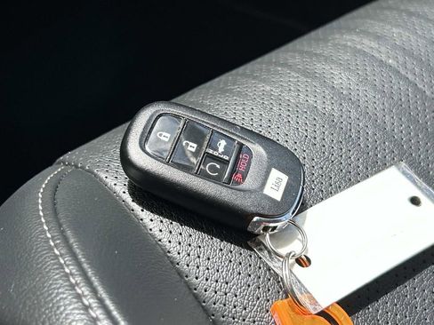 Used 2024 Honda Civic Touring image 30