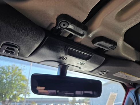 Used 2021 Jeep Gladiator Sport AWD/4WD image 41