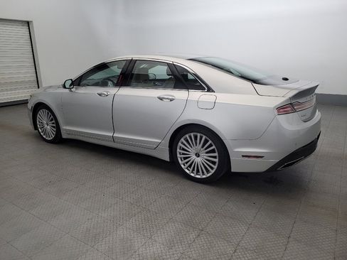 Used 2017 Lincoln MKZ Reserve image 3