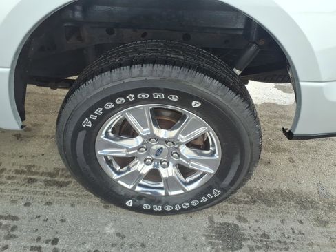 Used 2017 Ford F150 XLT w/ Equipment Group 302A Luxury image 8