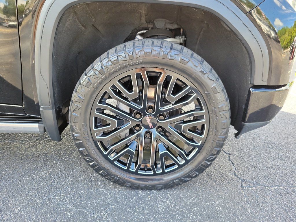 Used 2019 GMC Sierra 1500 Denali w/ Denali Ultimate Package AWD/4WD image 6