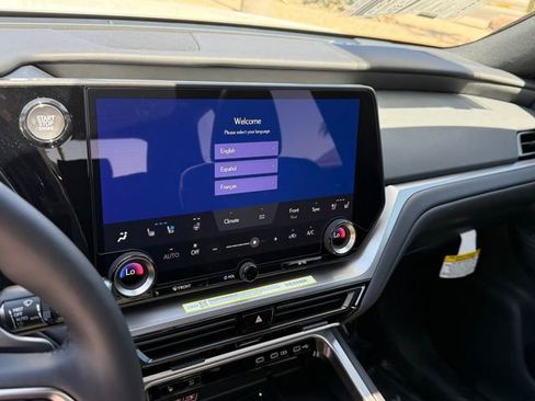 New 2026 Lexus TX 350 AWD image 17