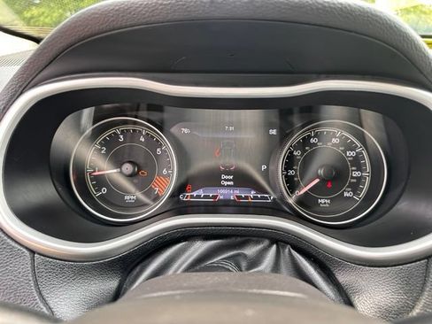 Used 2014 Jeep Cherokee Limited AWD/4WD image 20
