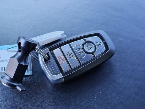 Used 2022 Ford Expedition Max Platinum image 32