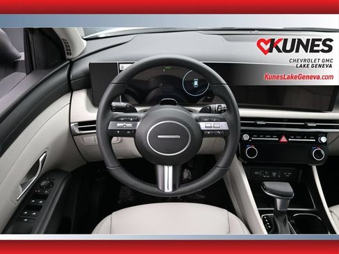 Used 2025 Hyundai Tucson SEL AWD/4WD image 22