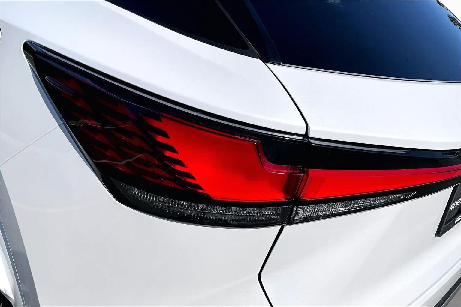 New 2026 Lexus RX 350 w/ Convenience Package AWD/4WD image 12