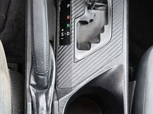 Used 2015 Toyota RAV4 LE image 16