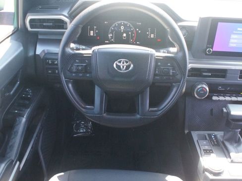 Used 2026 Toyota Tacoma SR5 AWD/4WD image 5