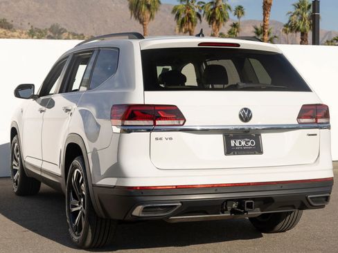 Used 2023 Volkswagen Atlas SE w/ Black Wheel Package AWD/4WD image 7