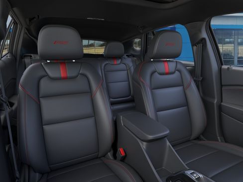 New 2026 Chevrolet Trax RS FWD image 17