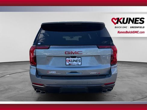 New 2026 GMC Yukon XL AT4 Ultimate w/ LPO, Floor Liner Package AWD/4WD image 10