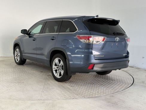 Used 2016 Toyota Highlander Limited AWD/4WD image 3