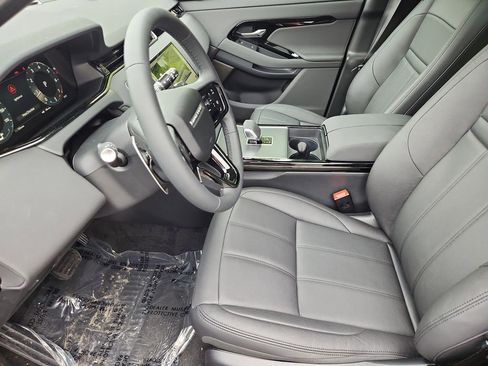 Certified 2026 Land Rover Range Rover Evoque S AWD/4WD image 23