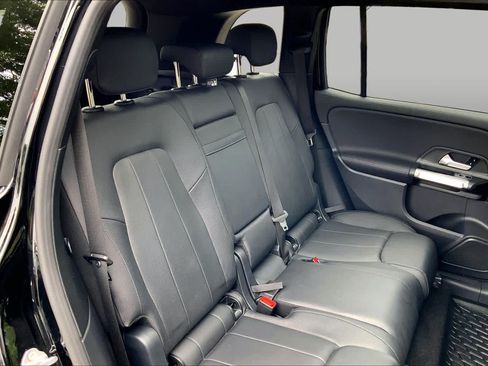 Certified 2021 Mercedes-Benz GLB 250 4MATIC image 20