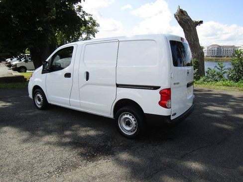 Used 2021 Nissan NV200 S w/ Back Door Glass Package FWD image 36