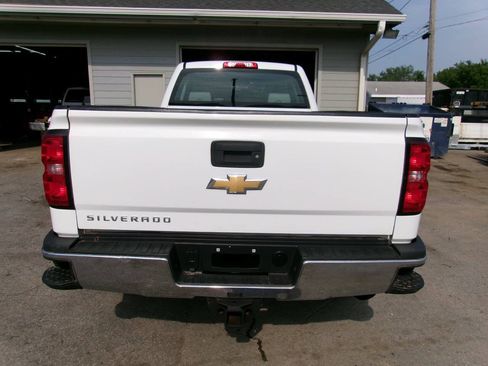 Used 2017 Chevrolet Silverado 2500 W/T AWD/4WD image 4