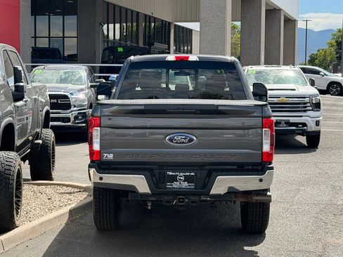 Used 2017 Ford F250 Lariat w/ Lariat Ultimate Package AWD/4WD image 46