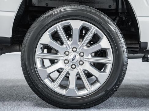 Used 2021 Ford F150 Limited image 19