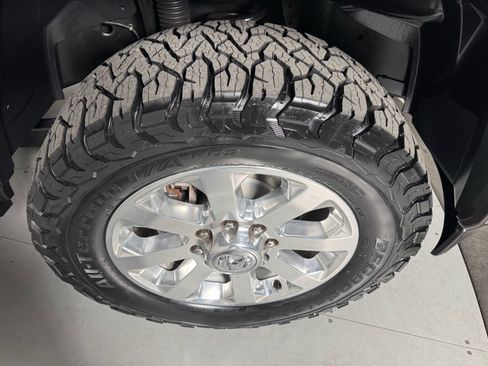 Used 2021 RAM 2500 Laramie AWD/4WD image 13