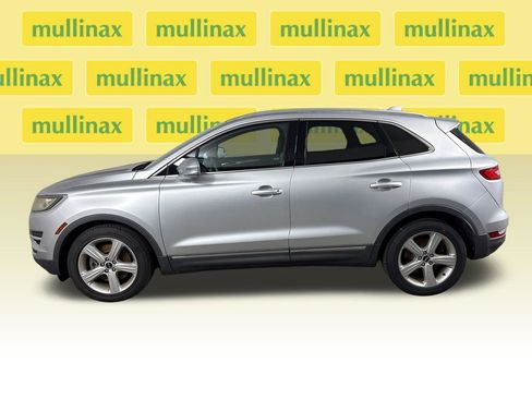 Used 2015 Lincoln MKC FWD image 12