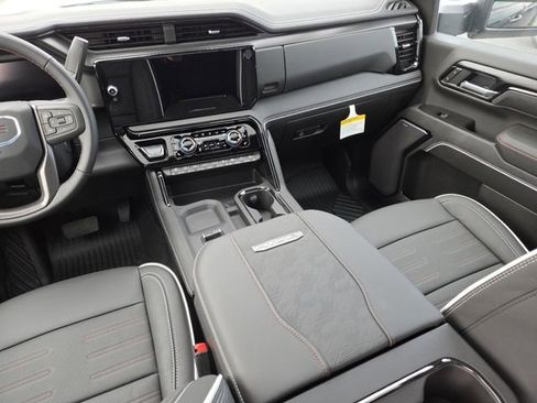 New 2026 GMC Sierra 2500 AT4X w/ AT4X AEV Edition image 35