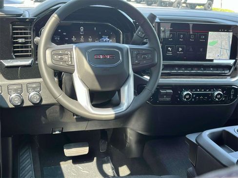 New 2025 GMC Sierra 2500 SLE w/ SLE Value Package; image 13