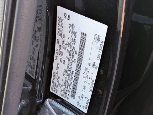 Used 2015 Ford Escape SE w/ Equipment Group 201A image 32