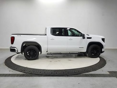 Used 2024 GMC Sierra 1500 Elevation AWD/4WD image 9